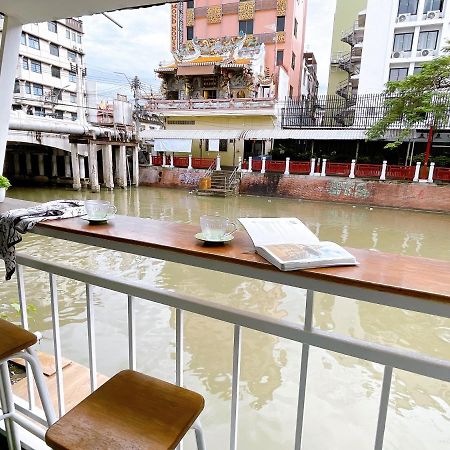 Lively And Cozy Canal House ,Entire House Bangkok Exterior photo